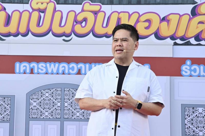 วราวุธ รมว.พม. ส่งค�