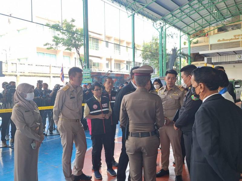 วราวุธ รมว.พม. เสีย�