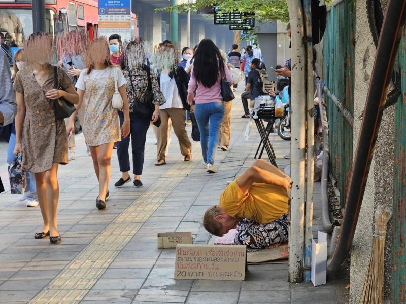 วราวุธ รมว.พม. ส่งห�