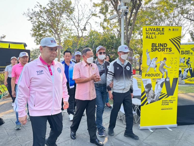 วราวุธ รมว.พม. ชื่น�