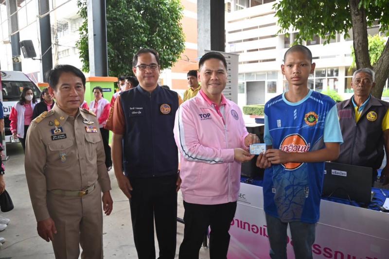 วราวุธ รมว.พม. ผนึก�