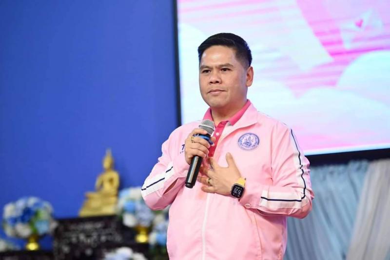 วราวุธ รมว.พม. เปิด�
