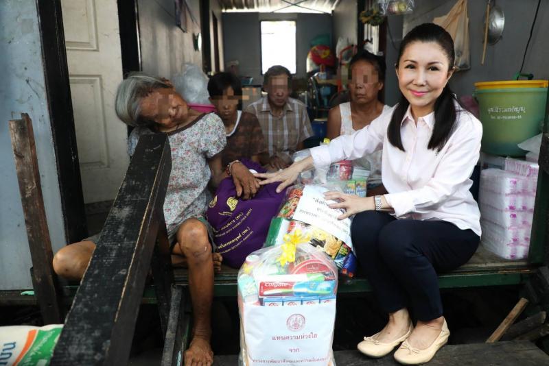 กัญจนา นำทีม ศรส. ร�