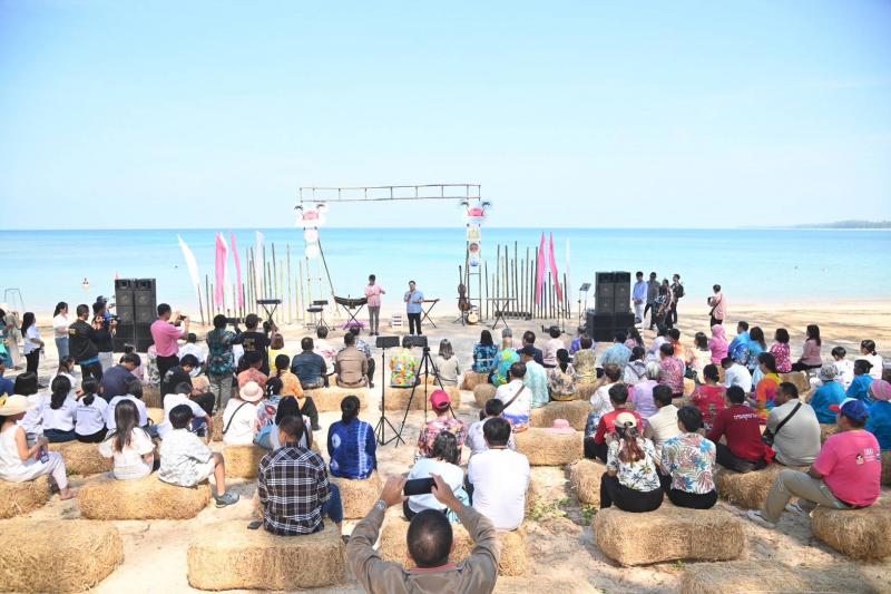 วราวุธ ร้องเพลงวา�