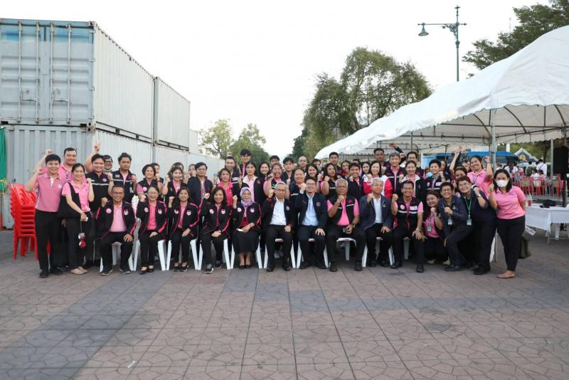 ปลัด พม. นำทีมเครื�