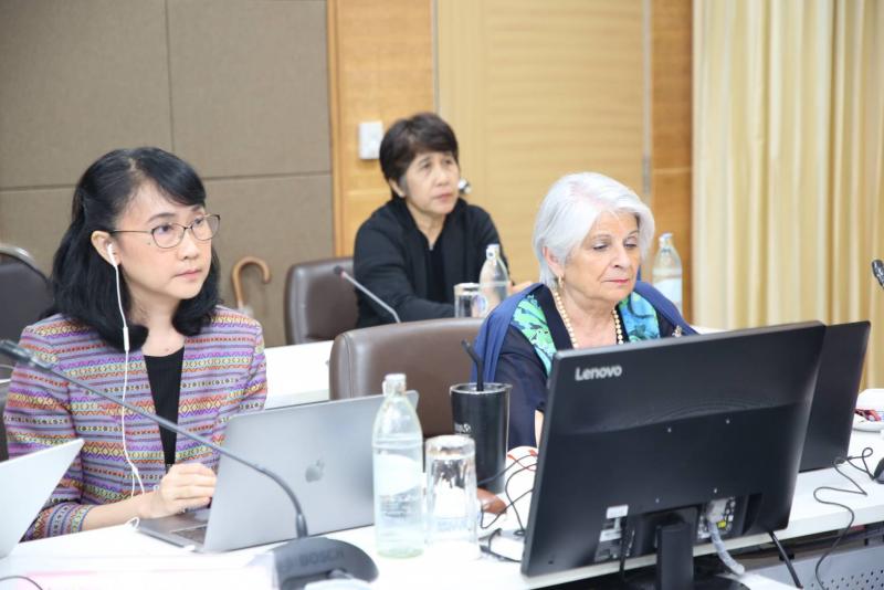 วราวุธ ย้ำนักสังค�