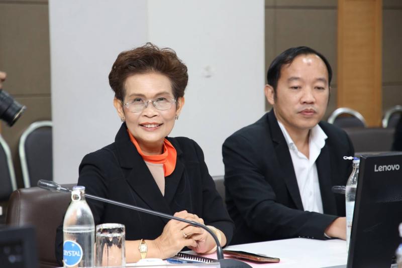 วราวุธ ย้ำนักสังค�
