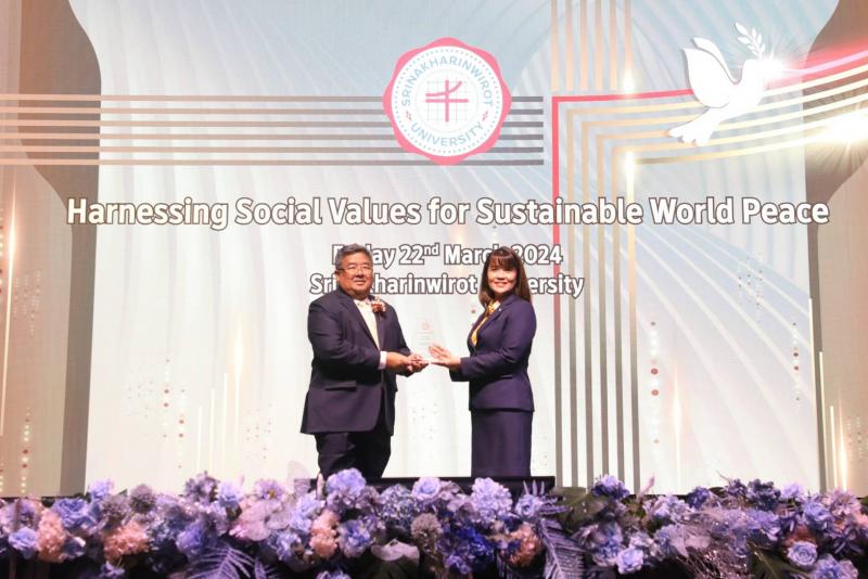 รองปลัด พม. เปิดสั�