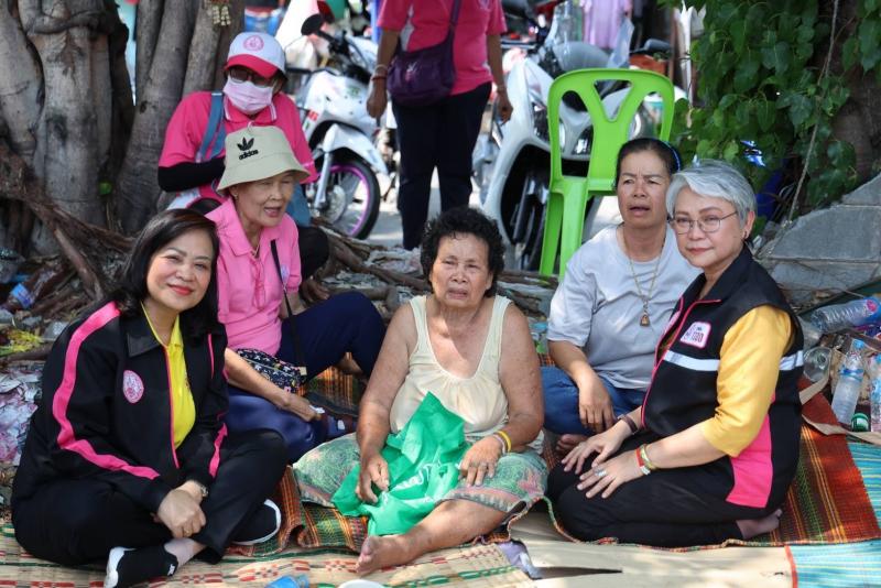 วราวุธ จัดทีม พม.ห�
