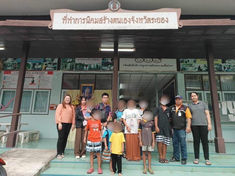 วราวุธ สั่ง ศรส. พร�
