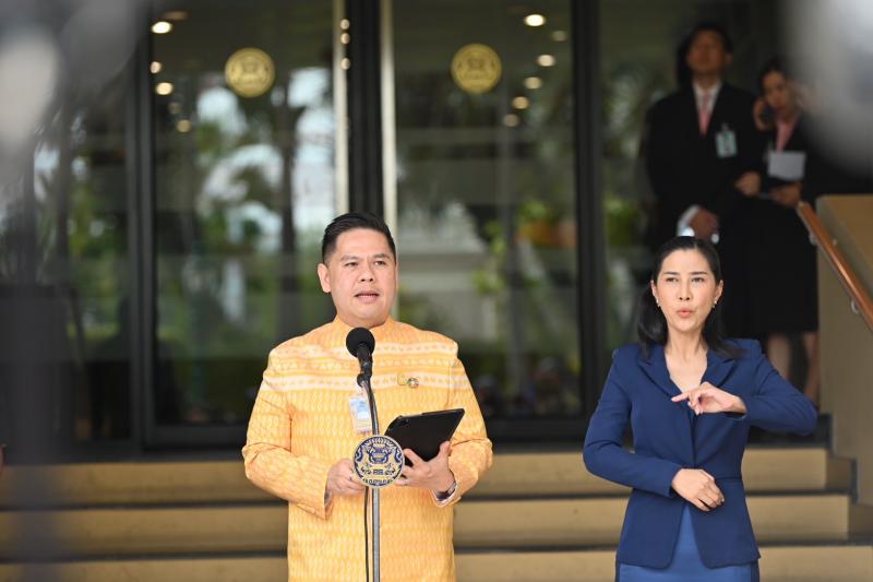 วราวุธ เผย พม. ต่อย�