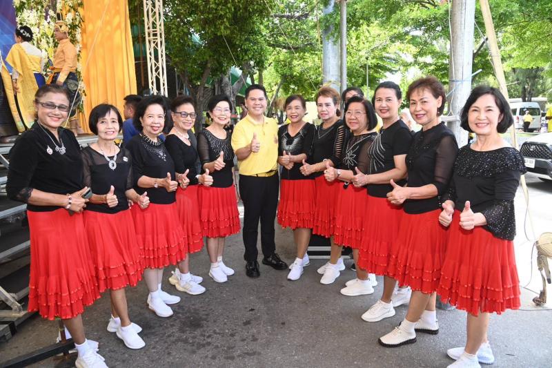 วราวุธ หนุนเครือข�