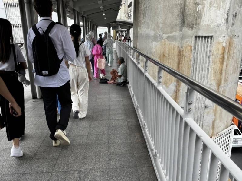 วราวุธ โทรเอง! แจ้�