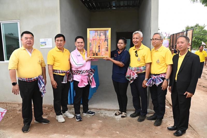 วราวุธ รมว.พม. ตอกเ�