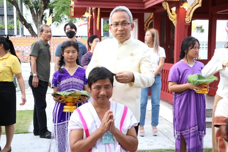 พม. สร้างกุศลใหญ่ �