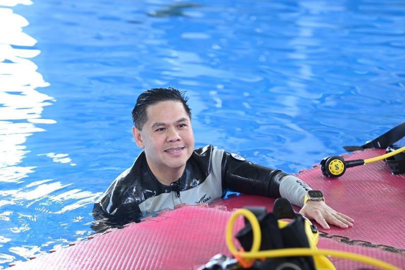 วราวุธ ร่วมกิจกรร�