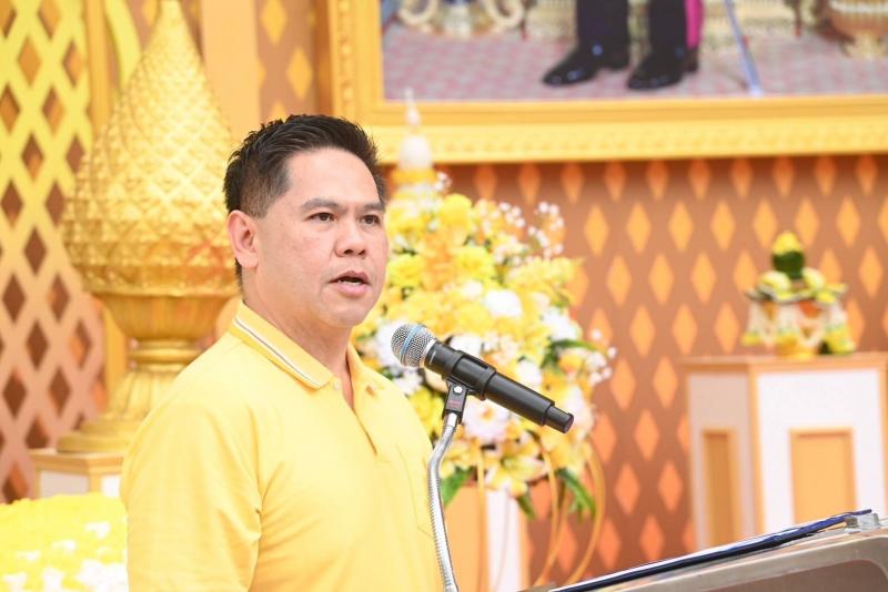 วราวุธ รมว.พม. ชื่น�