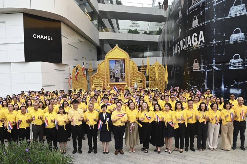 วราวุธ รมว.พม. ชื่น�
