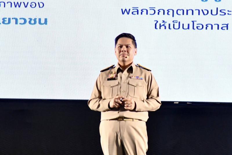 วราวุธ หนุนเครือข�