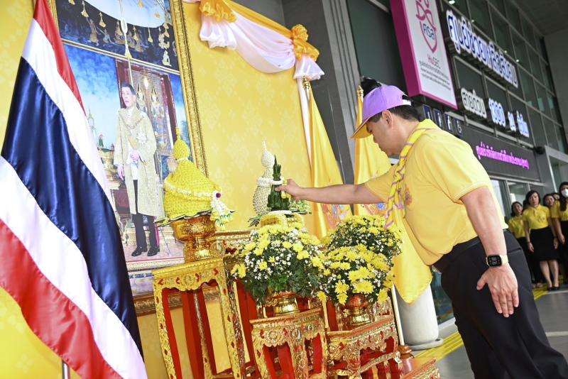 วราวุธ โบกธง ปล่อย