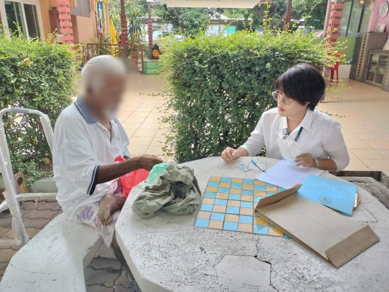 วราวุธ รมว.พม. ส่งท�