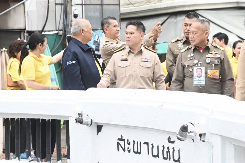 วราวุธ ร่วมคณะ ราช