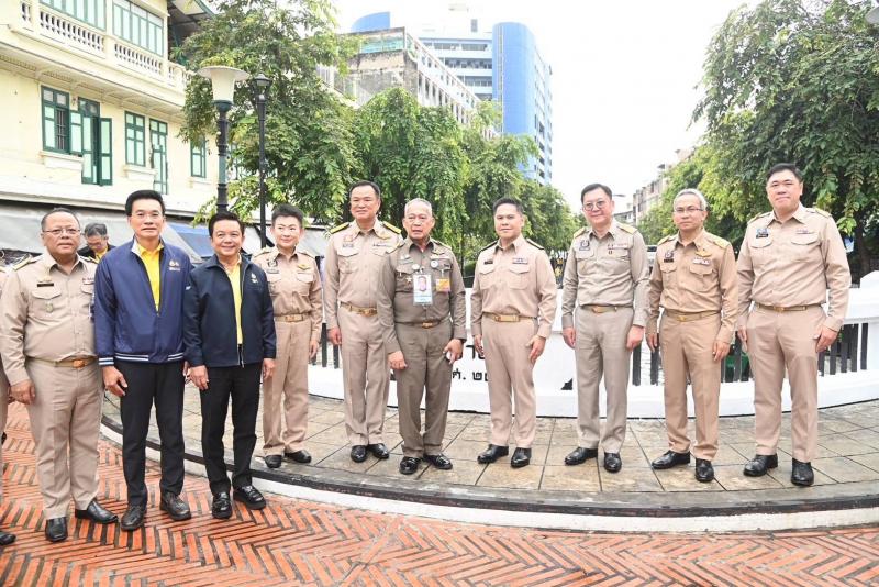 วราวุธ ร่วมคณะ ราช