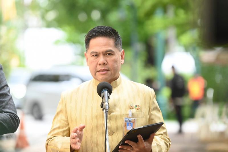 วราวุธ รมว.พม. ส่งท�