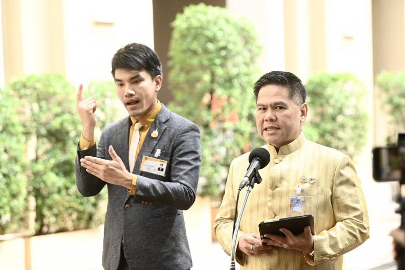 วราวุธ รมว.พม. ส่งท�