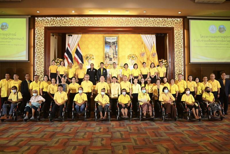 วราวุธ ร่วมโครงกา�