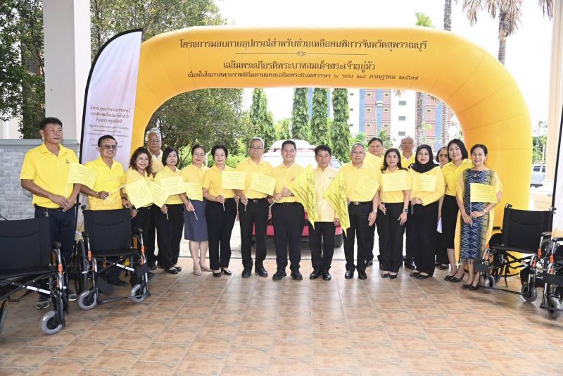 วราวุธ ร่วมโครงกา�