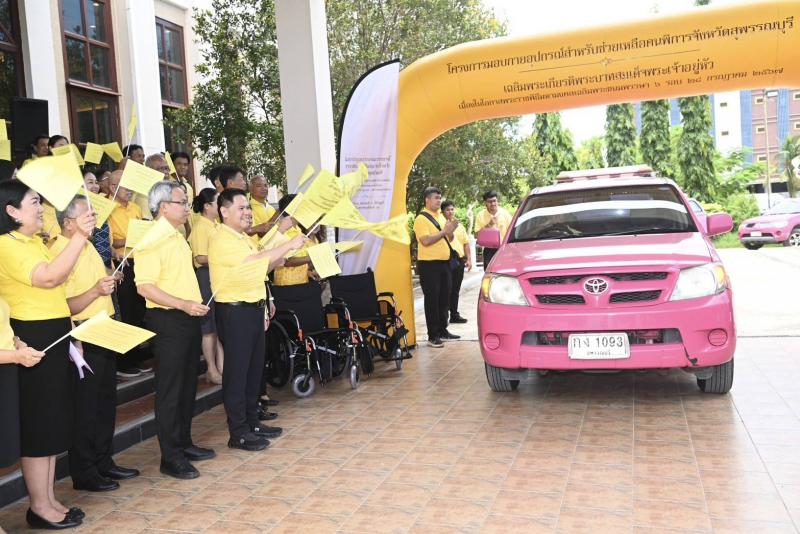 วราวุธ ร่วมโครงกา�
