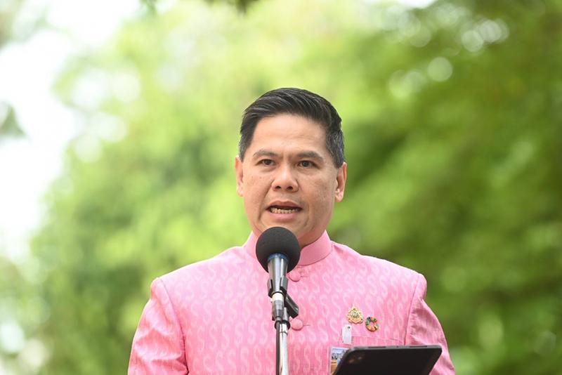 วราวุธ ชวน ชม-ช้อป �