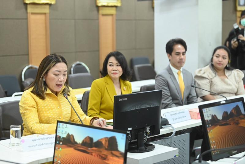 วราวุธ ขอบคุณ-ชื่น