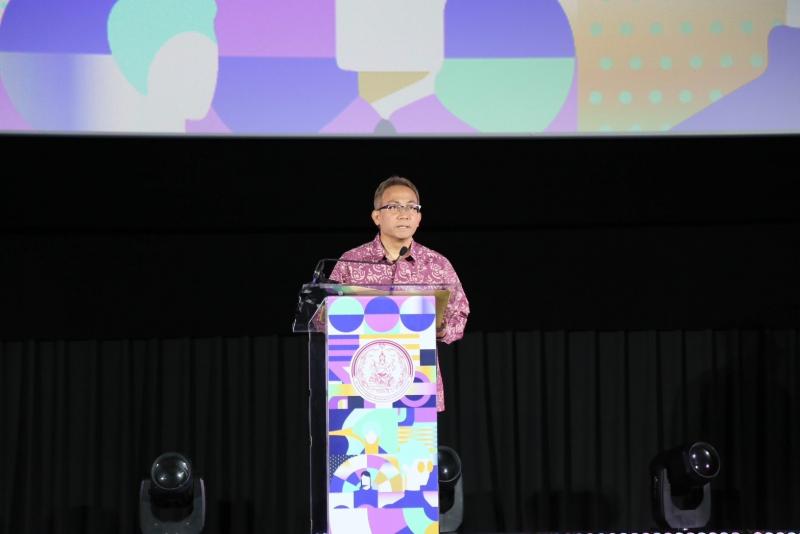 ปลัด พม. เปิดเวทีน�