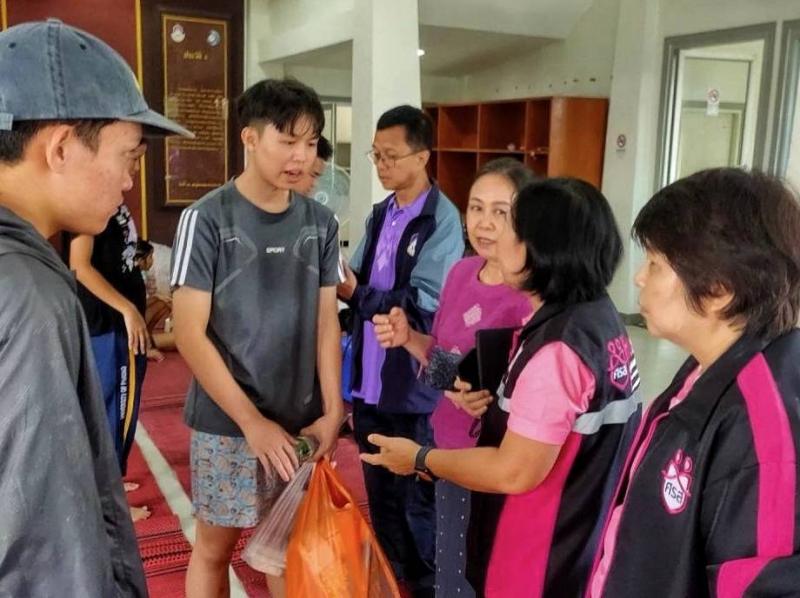 วราวุธ ส่งทีม พม. ส�