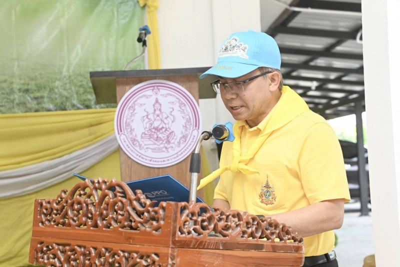 วราวุธ นำทีม พม. ปล�