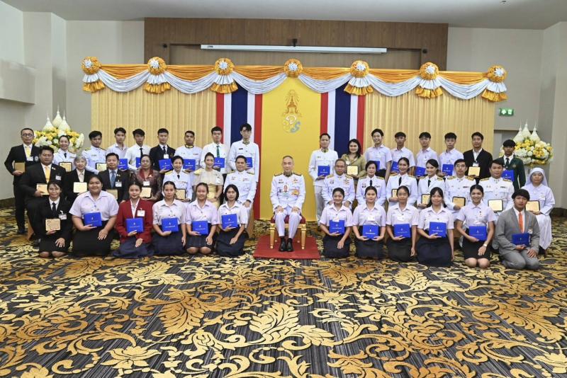 พม. จัดงานวันเยาวช