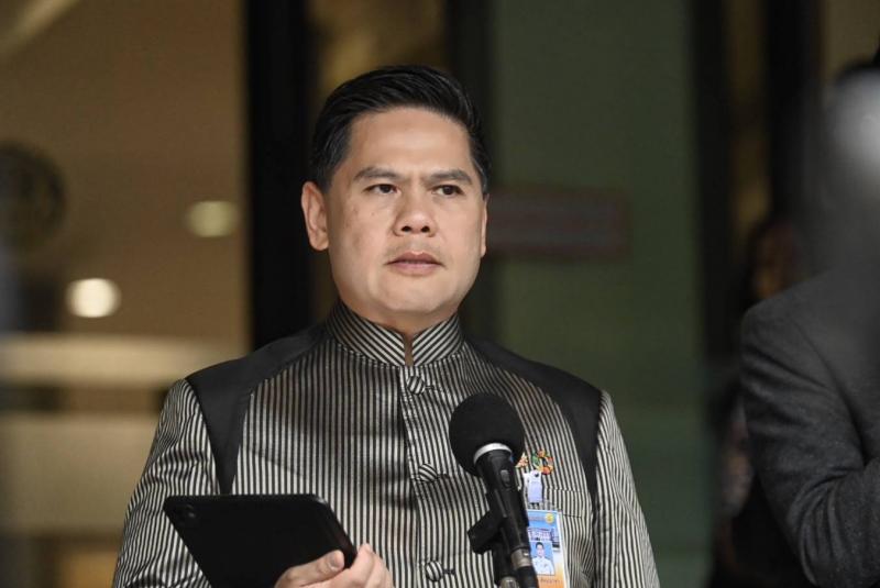 วราวุธ เผย พม. ช่วย�