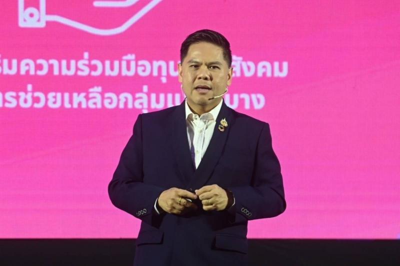 วราวุธ ยัน ไม่ทิ้ง