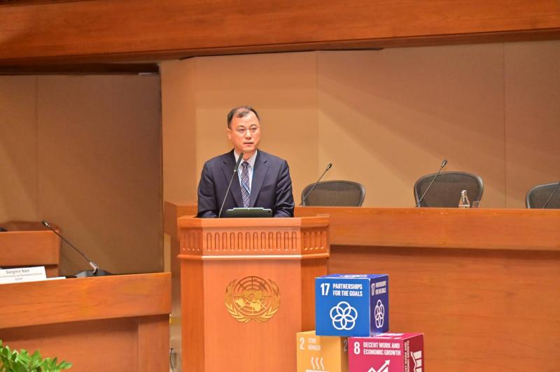 พม. จัดประชุมเยาวช