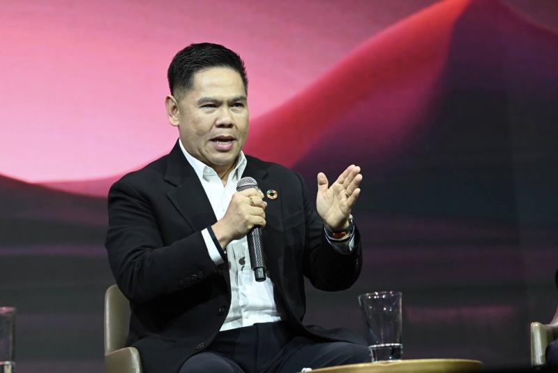 วราวุธ ร่วมเวที TDRI �