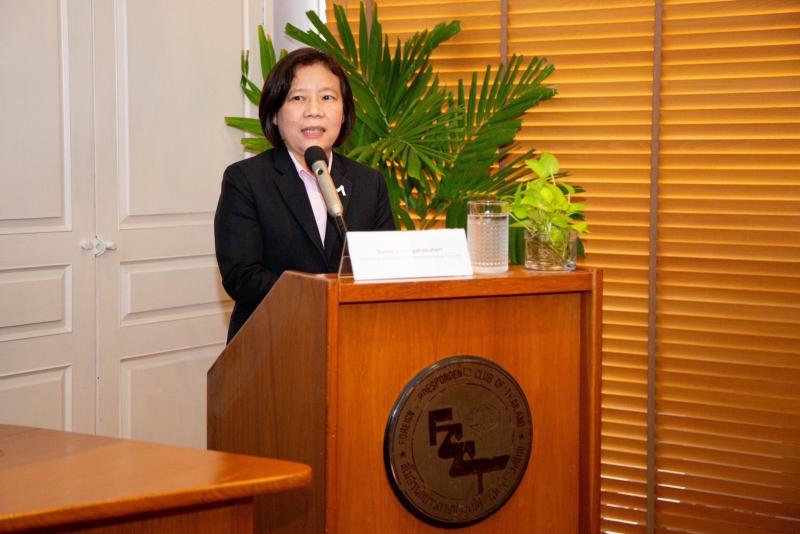 พม. ร่วมวงเสวนา กา�