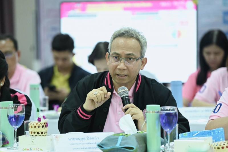 วราวุธ รมว.พม. เยี่�