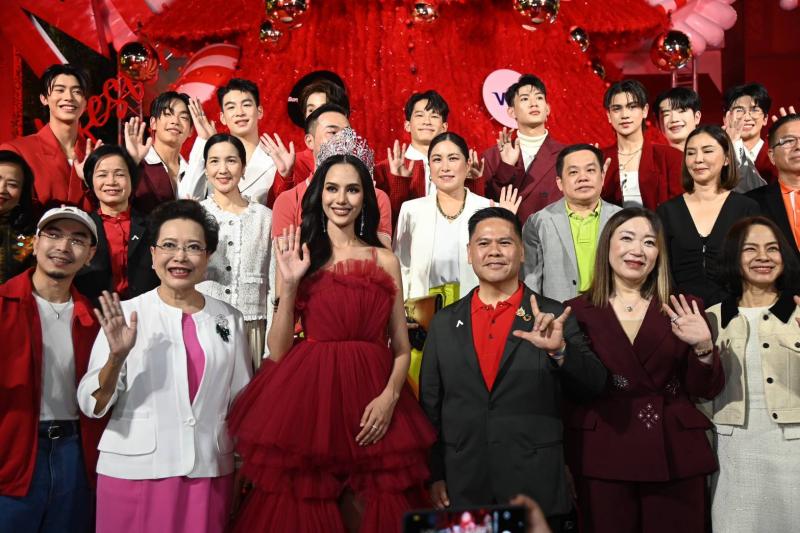 วราวุธ เปิดงาน THE MALL 