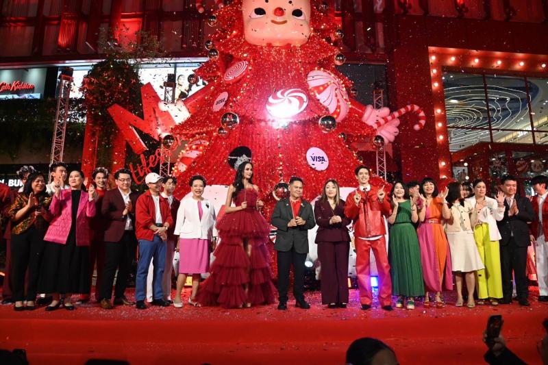 วราวุธ เปิดงาน THE MALL 