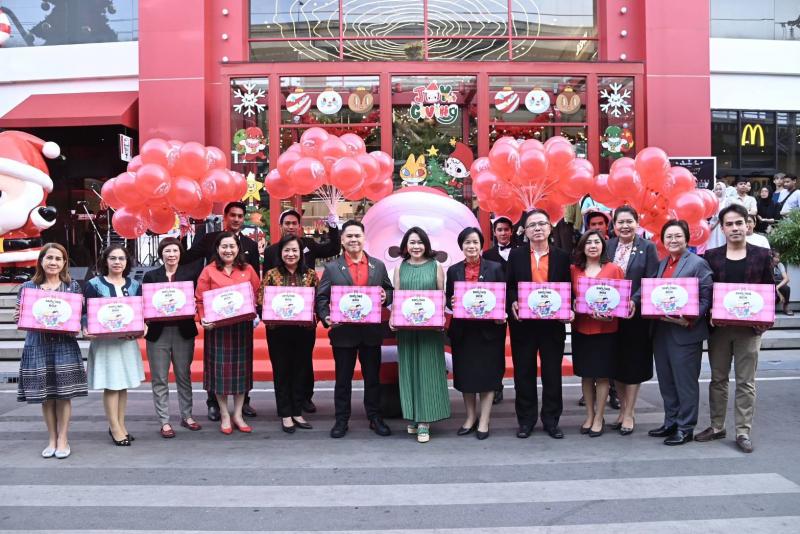 วราวุธ เปิดงาน THE MALL 