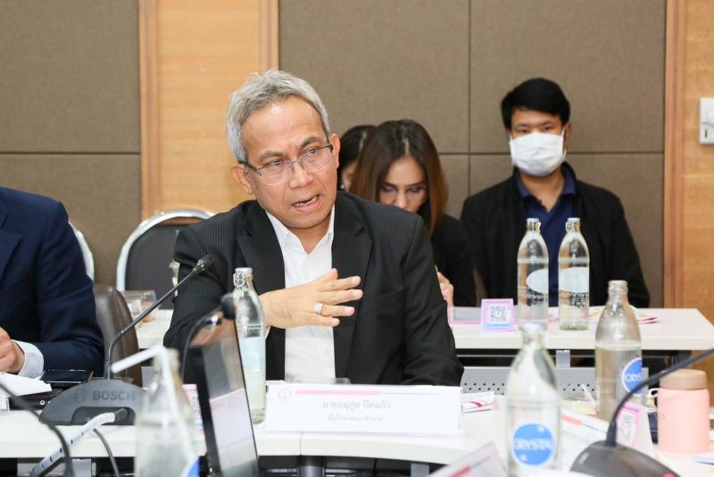 วราวุธ สั่ง พม. เปิ�