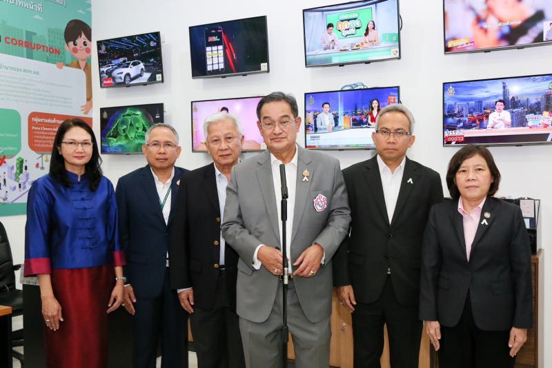 วราวุธ สั่ง พม. เปิ�