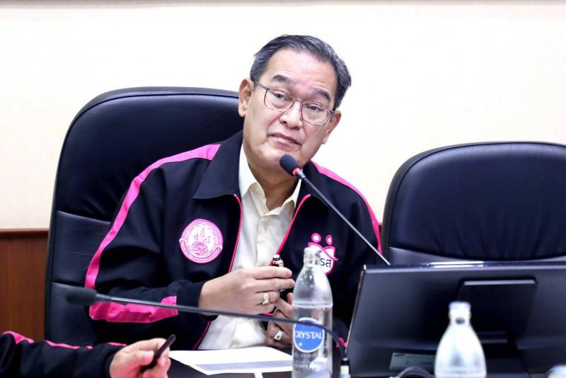 วราวุธ มอบ นิกร-ปล�